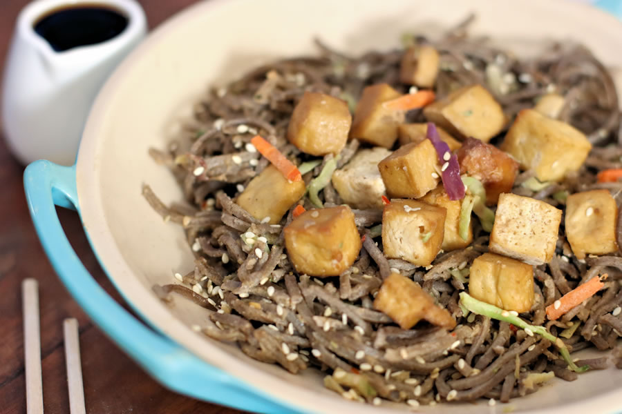 Veestro Soba Noodles With Tofu cabbage carrots and dressing