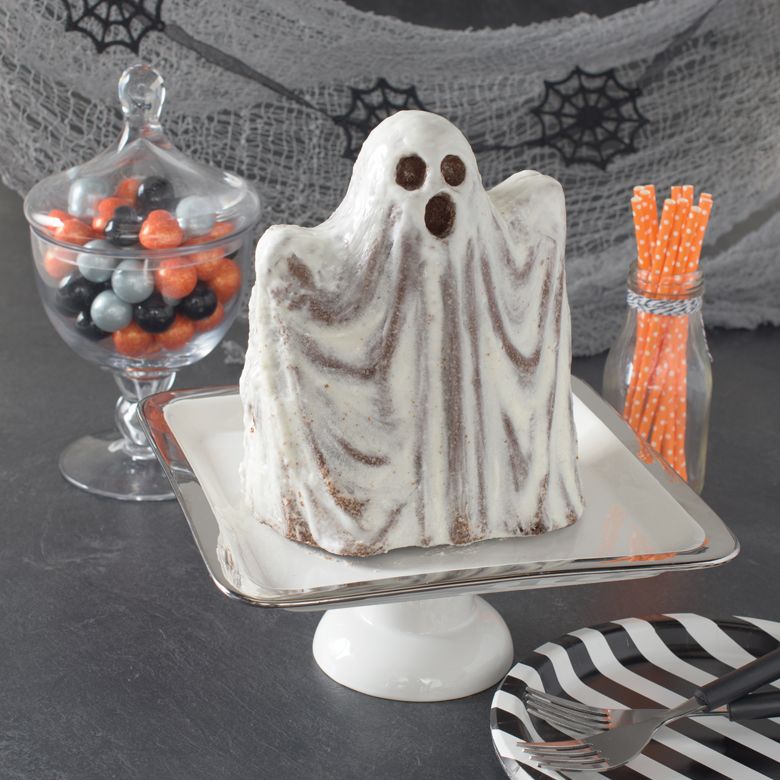 Wilton Mini Coffin Cake Pan, Small Casket Halloween Nonstick