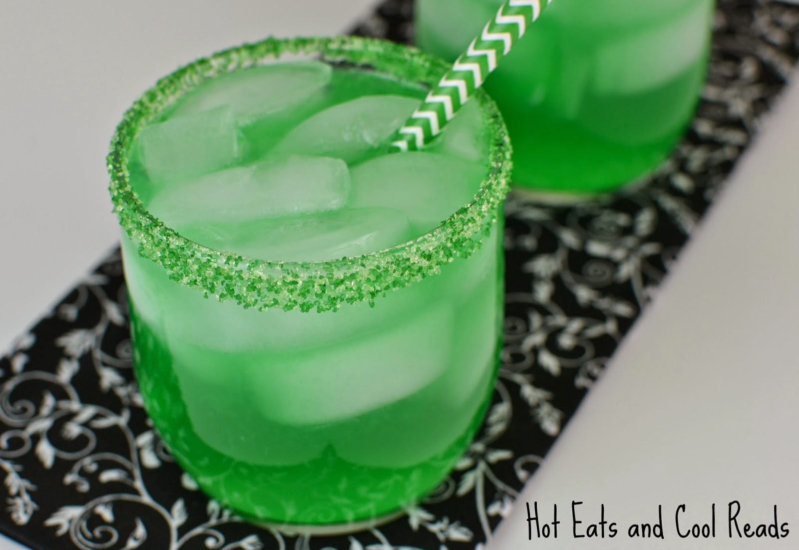 Leprechaun Kiss Green Cocktail St. Patricks Day Recipe