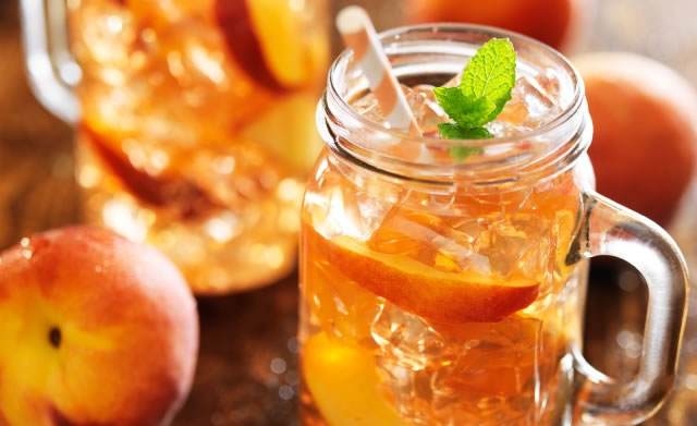 cold brewed mint and peach iced-tea
