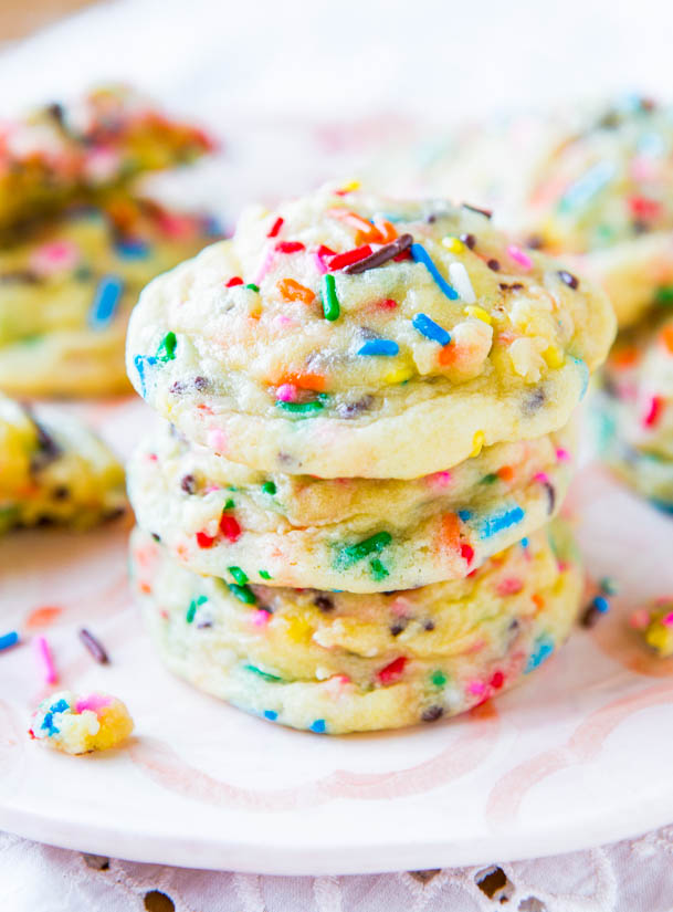 Softbake Funfetti Cookies With Sprinkles