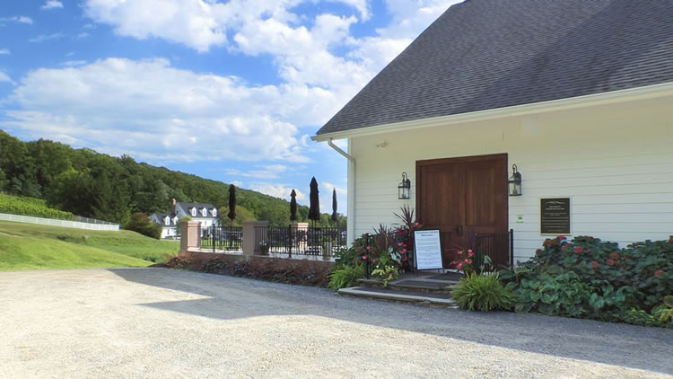 Delaplane Cellars in Delaplane, Virginia Wine Country