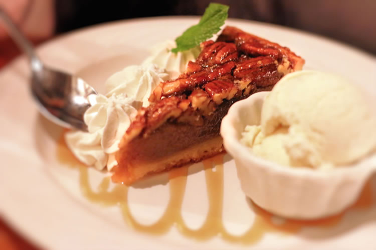 Bourbon Pecan Pie at the Red Fox Tavern in Middleburg Virginia Wine Country
