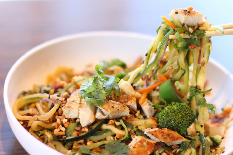 Noodles & Company Zoodles! Spicy Peanut Saute with Zucchini Noodles