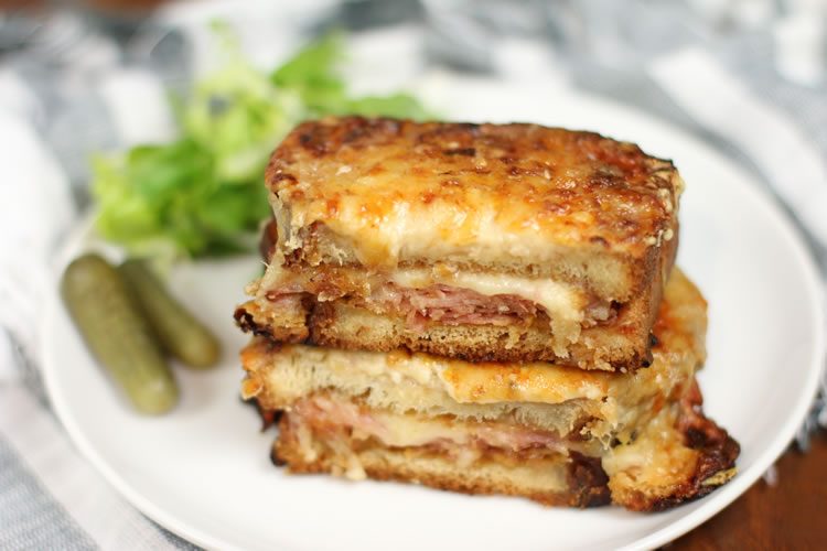 Recipe: Leftover Ham Croque Monsieur French Ham And Cheese Sandwich With Bechamel