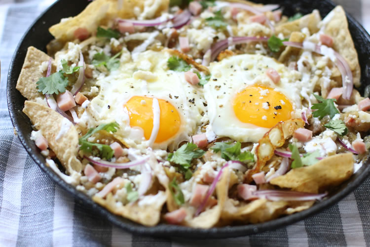 Breakfast Recipe: Quick And Easy Ham And Egg Chilaquiles | www.onbetterliving.com