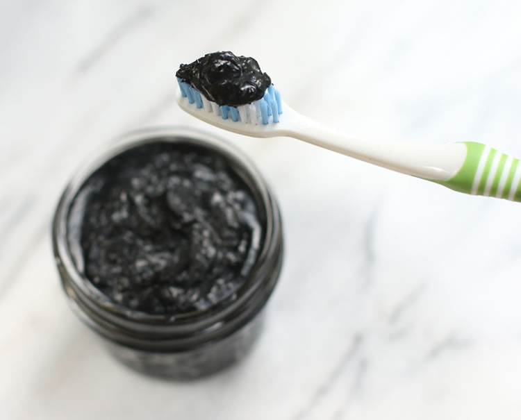 Make Your Own Toothpaste With Coconut And Activate Coconut Charcoal