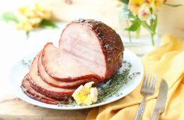 Peaches, Honey And Wine Glazed Ham With Thyme