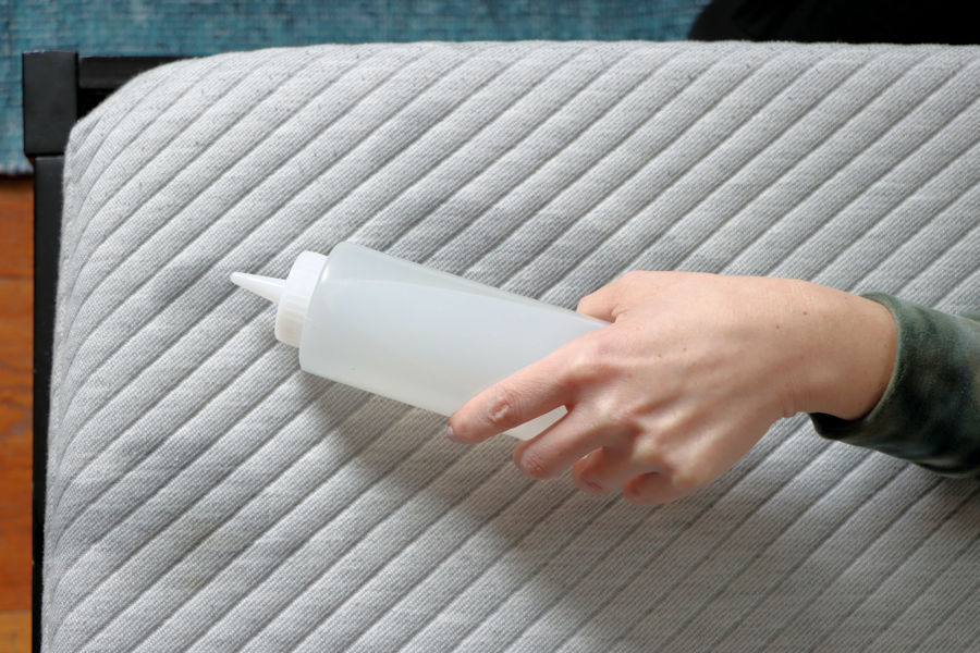 Powerizer cleans mattress and bedding