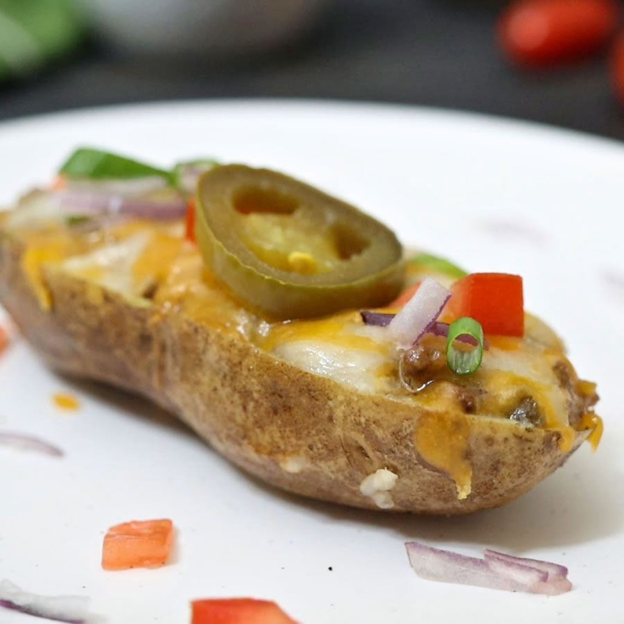 green chile cheeseburger potato skins