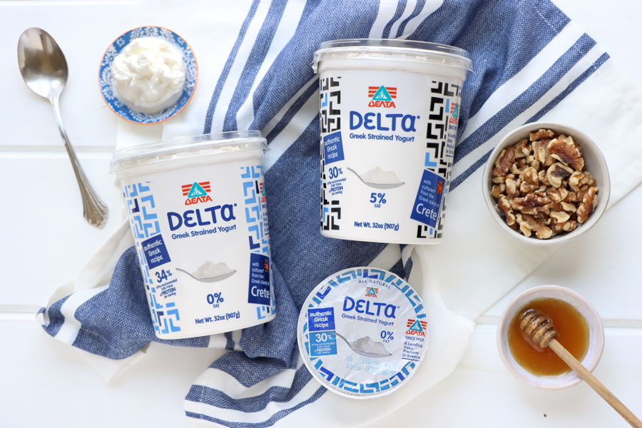 Delta Greek yogurt with honey and walnuts