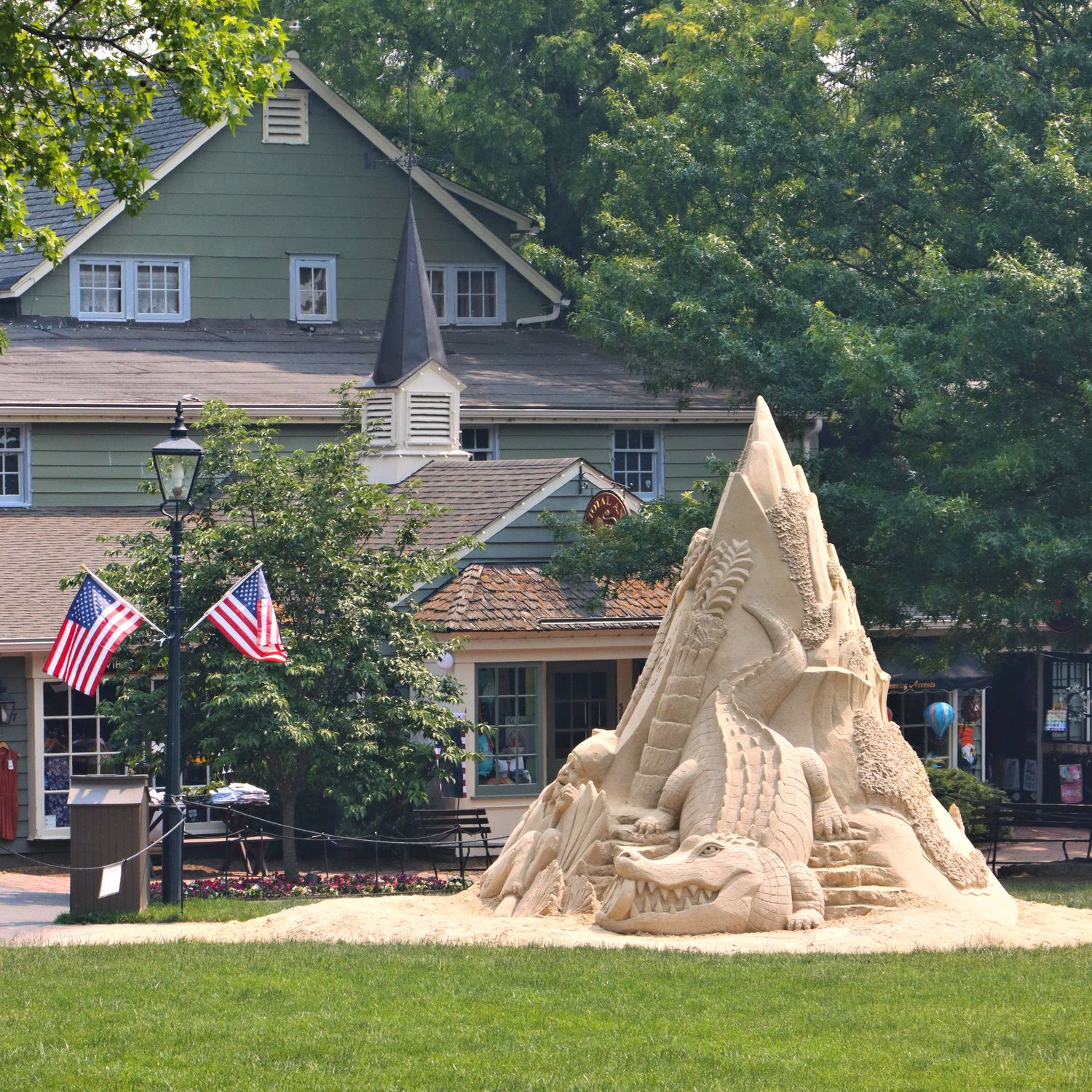 Peddlers Village Sandcastles 2C BL