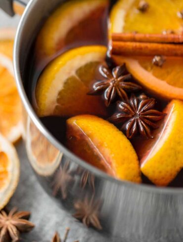 a pot of mulling spices