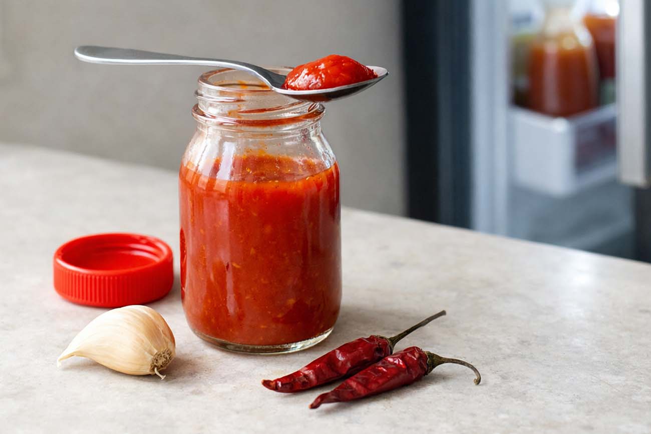 Does Sriracha Need to Be Refrigerated? Full Storage Guide Does Sriracha Need to Be Refrigerated? Full Storage Guide