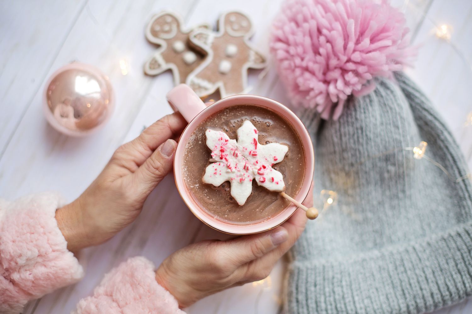 Does Hot Cocoa Mix Go Bad? Unopened, Opened, Homemade and Prepared