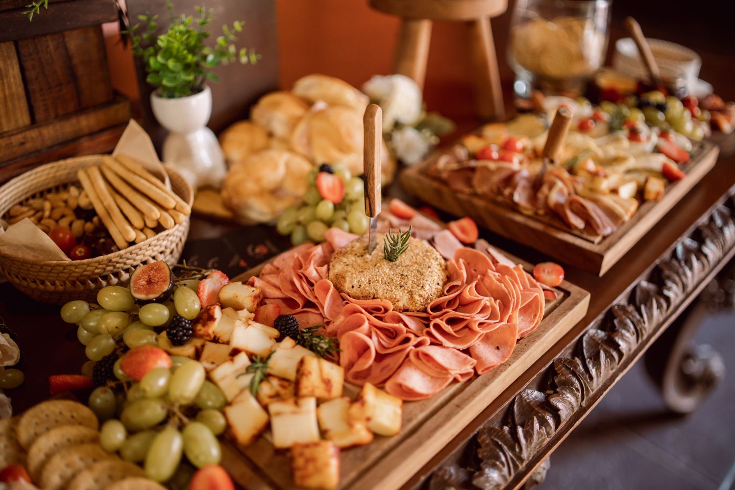 How to Plan a Catering Menu That Actually Works for Your Event